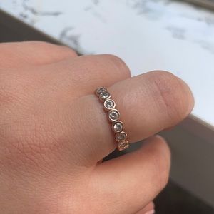 Pandora ring